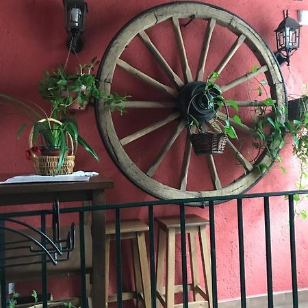 Hotel Rural El Alberche Бургоондо Экстерьер фото